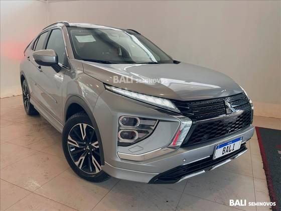 MITSUBISHI ECLIPSE CROSS 1.5 MIVEC TURBO GASOLINA HPE-S S-AWC CVT MITSUBISHI ECLIPSE CROSS 1.5 MIVEC TURBO GASOLINA HPE-S S-AWC CVT